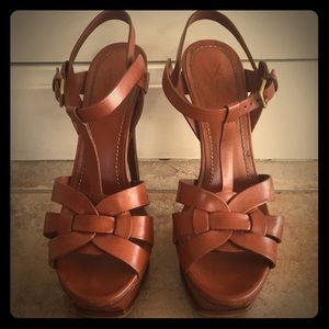 😍 YSL Tribute T-Strap Sandal excellent condition!